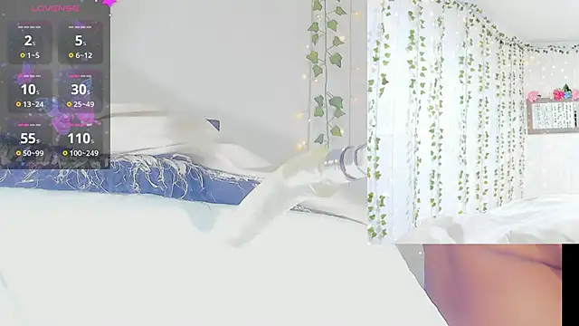 Snapshot of Ashley__Jones__ chatting on March 26, 2026, 9:07 am Ashley Jones online show from March 26, 2026, 9:07 am