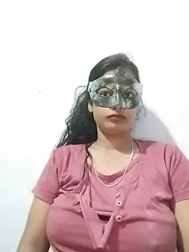 Snapshot of ms-naina chatting on August 6, 2026, 6:36 pm ms-naina online show from August 6, 2026, 6:36 pm