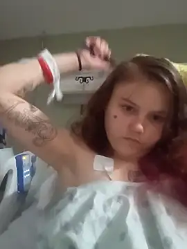 Snapshot of cicithtbitch chatting on February 14, 2026, 6:24 am cicithtbitch online show from February 14, 2026, 6:24 am