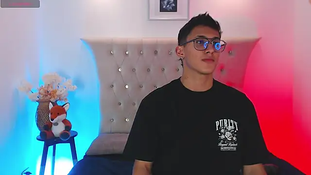 SalvadorFit online show from September 26, 2025, 9:10 pm