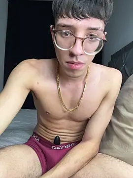 arthurdavies online show from November 19, 2025, 5:07 am