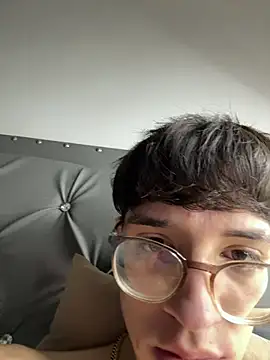 arthurdavies online show from November 10, 2025, 3:33 am