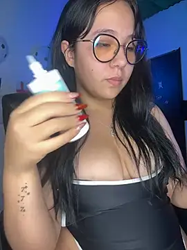 Snapshot of sacha_torres02 chatting on June 13, 2026, 11:13 pm sacha torres02 online show from June 13, 2026, 11:13 pm