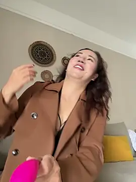 Kayla-love online show from September 19, 2025, 2:26 am