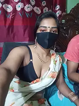 Snapshot of Cute_Couple59 chatting on May 12, 2026, 6:47 pm Cute Couple59 online show from May 12, 2026, 6:47 pm