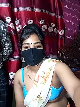 Snapshot of Cute_Couple59 chatting on May 5, 2026, 6:55 pm Cute Couple59 online show from May 5, 2026, 6:55 pm