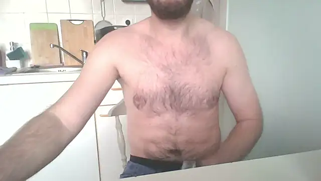 Snapshot of Astleitx chatting on November 18, 2025, 2:31 pm Astleitx online show from November 18, 2025, 2:31 pm