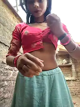 Snapshot of R_Roshni chatting on April 27, 2026, 1:58 am R Roshni online show from April 27, 2026, 1:58 am