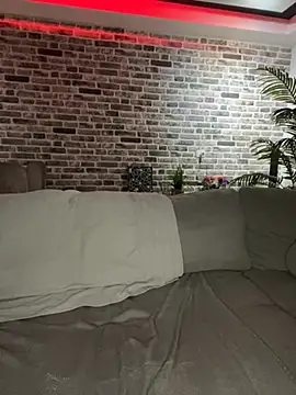 Daniela of 2002 online show from June 20, 2026, 7:52 pm