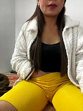 Milky-milk online show from November 18, 2025, 2:53 pm