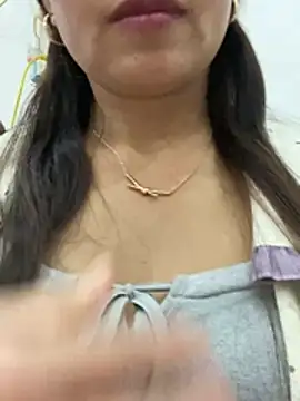 Snapshot of Milky-milk chatting on April 10, 2026, 3:19 pm Milky-milk online show from April 10, 2026, 3:19 pm