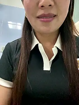 Snapshot of Milky-milk chatting on March 25, 2026, 12:59 pm Milky-milk online show from March 25, 2026, 12:59 pm