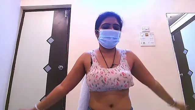 Snapshot of indianbeautystar chatting on September 28, 2025, 12:12 pm indianbeautystar online show from September 28, 2025, 12:12 pm