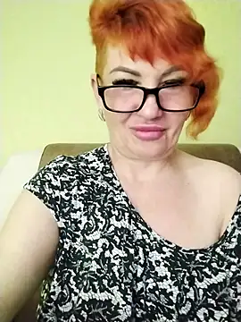 Snapshot of Alissa55552111 chatting on May 16, 2026, 8:35 am Alissa55552111 online show from May 16, 2026, 8:35 am