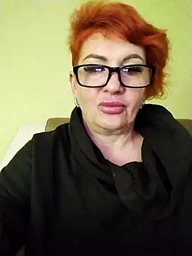 Snapshot of Alissa55552111 chatting on May 4, 2026, 6:06 am Alissa55552111 online show from May 4, 2026, 6:06 am