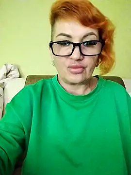 Snapshot of Alissa55552111 chatting on April 1, 2026, 2:36 pm Alissa55552111 online show from April 1, 2026, 2:36 pm