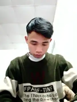 Snapshot of Nhyy_xx chatting on January 13, 2026, 12:53 pm Nhyy xx online show from January 13, 2026, 12:53 pm