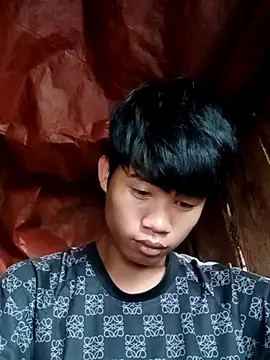 Snapshot of Nhyy_xx chatting on June 26, 2026, 7:14 am Nhyy xx online show from June 26, 2026, 7:14 am