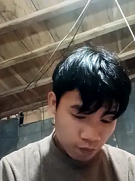 Snapshot of Nhyy_xx chatting on March 4, 2026, 6:32 am Nhyy xx online show from March 4, 2026, 6:32 am