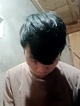 Snapshot of Nhyy_xx chatting on March 15, 2026, 4:41 am Nhyy xx online show from March 15, 2026, 4:41 am