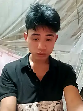 Snapshot of Nhyy_xx chatting on April 14, 2026, 9:14 am Nhyy xx online show from April 14, 2026, 9:14 am