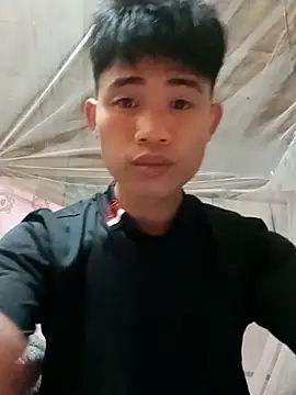 Snapshot of Nhyy_xx chatting on April 15, 2026, 9:04 am Nhyy xx online show from April 15, 2026, 9:04 am