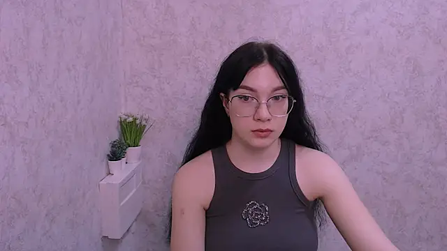 MiraBabe  online show from March 2, 2026, 9:27 am