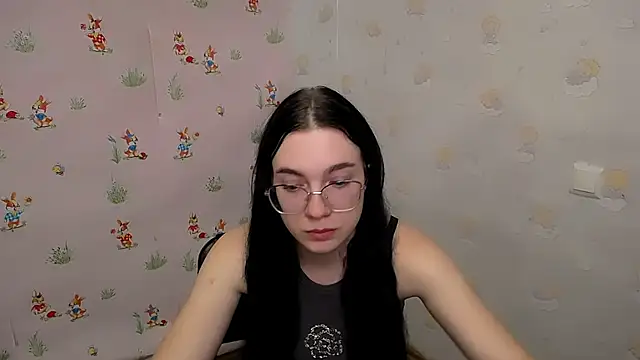 MiraBabe  online show from October 28, 2025, 9:52 am