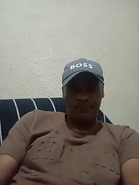 Snapshot of JeffersonRay chatting on May 18, 2026, 4:07 am JeffersonRay online show from May 18, 2026, 4:07 am