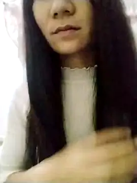 Snapshot of Girl_sexy98 chatting on December 15, 2025, 3:29 pm Girl sexy98 online show from December 15, 2025, 3:29 pm