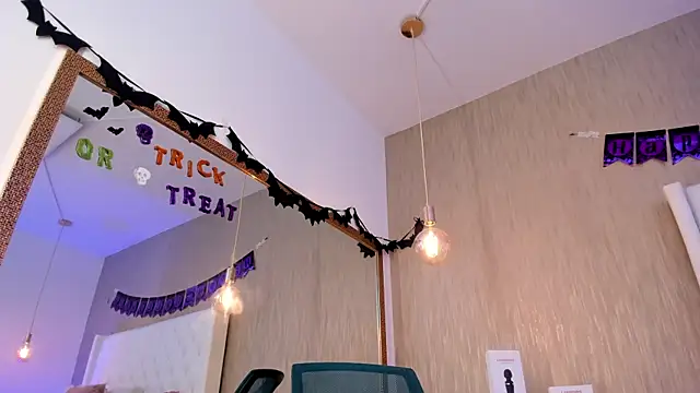 Lucy Lu17 online show from October 7, 2025, 12:50 pm