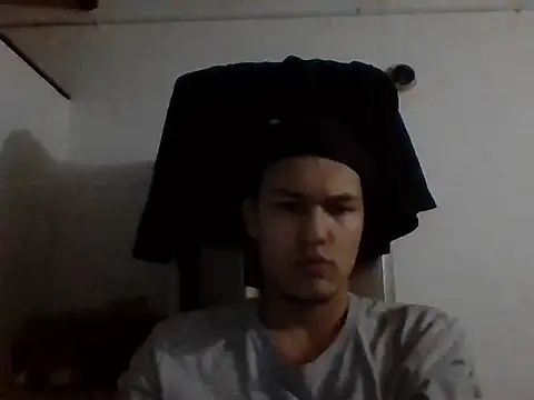 Snapshot of El_awo_ chatting on September 29, 2025, 3:46 am El awo online show from September 29, 2025, 3:46 am