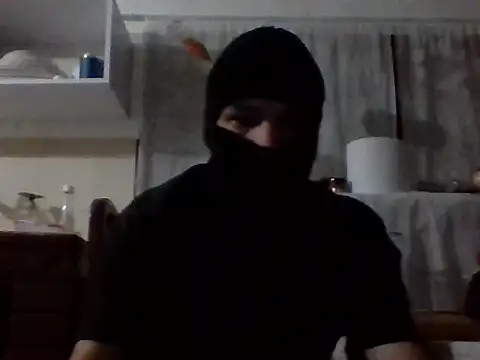 Snapshot of El_awo_ chatting on September 21, 2025, 4:50 am El awo online show from September 21, 2025, 4:50 am