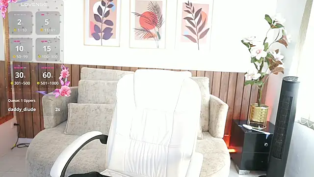 BillieBrownn online show from September 29, 2025, 7:08 pm