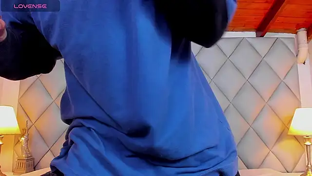 Snapshot of Clement_Reyes chatting on December 4, 2025, 7:35 pm Clement Reyes online show from December 4, 2025, 7:35 pm