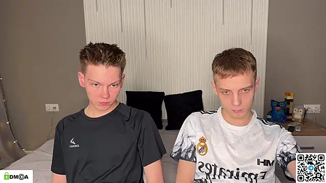 Snapshot of Eaton_ chatting on January 19, 2026, 3:49 pm Eaton online show from January 19, 2026, 3:49 pm