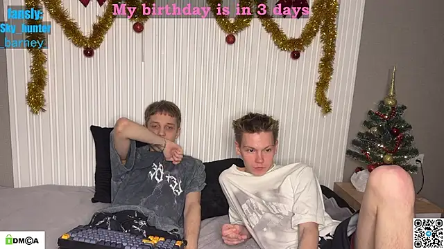 Snapshot of Eaton_ chatting on December 14, 2025, 7:19 pm Eaton online show from December 14, 2025, 7:19 pm