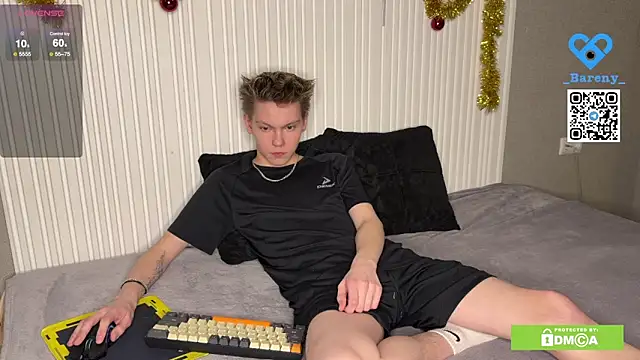 Snapshot of Eaton_ chatting on January 13, 2026, 10:35 pm Eaton online show from January 13, 2026, 10:35 pm