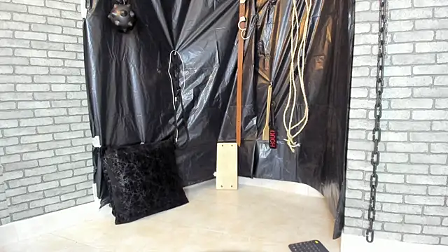 BDSM MEDUZA online show from October 4, 2025, 12:39 pm