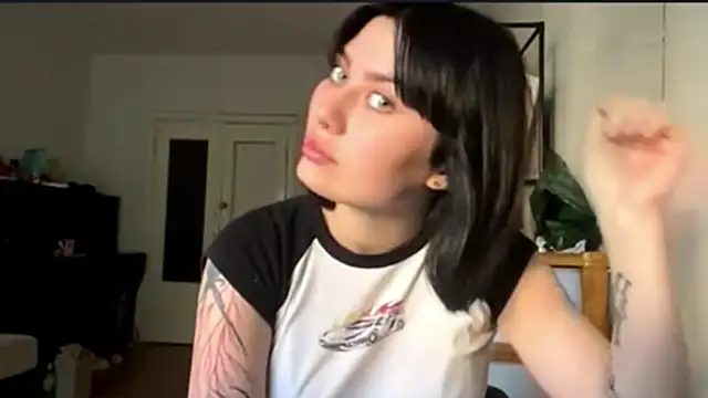 SeasonMezzenga online show from September 22, 2025, 1:06 pm