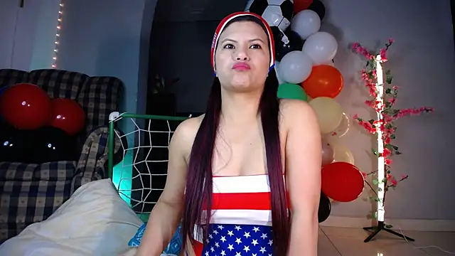 Snapshot of LuzAngie chatting on July 3, 2026, 4:52 am LuzAngie online show from July 3, 2026, 4:52 am