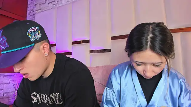 Snapshot of ANLLELOAndANGELA chatting on May 30, 2026, 5:40 pm ANLLELOAndANGELA online show from May 30, 2026, 5:40 pm
