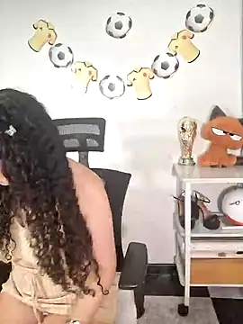 Snapshot of Lina_444 chatting on July 9, 2026, 10:15 am Lina 444 online show from July 9, 2026, 10:15 am