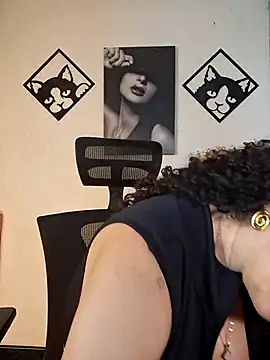 Lina 444 online show from February 28, 2026, 11:59 pm