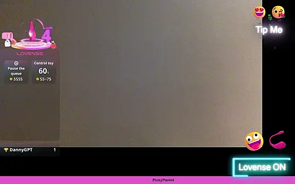 Snapshot of pinkybaby444 chatting on October 5, 2025, 2:57 am pinkybaby444 online show from October 5, 2025, 2:57 am