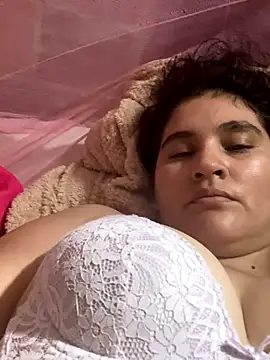 Snapshot of lunasexyhot18 chatting on November 2, 2025, 8:14 pm lunasexyhot18 online show from November 2, 2025, 8:14 pm