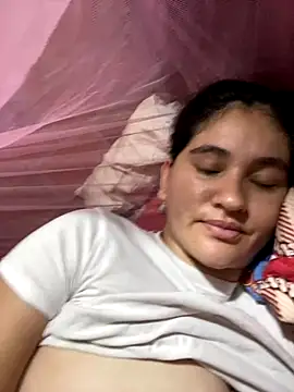 Snapshot of lunasexyhot18 chatting on October 23, 2025, 5:22 pm lunasexyhot18 online show from October 23, 2025, 5:22 pm