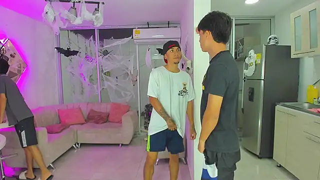 Houseofwarrios online show from September 28, 2025, 5:25 am