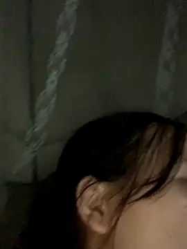 Snapshot of -Miraa- chatting on September 25, 2025, 2:23 pm -Miraa- online show from September 25, 2025, 2:23 pm