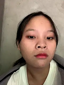 Snapshot of -Miraa- chatting on September 25, 2025, 1:44 am -Miraa- online show from September 25, 2025, 1:44 am